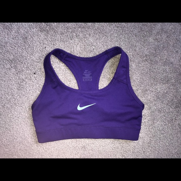 Nike sports bra - Picture 1 of 1